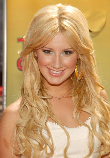Ashley-Tisdale
