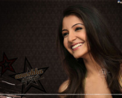 40821223_BGFTIEAEY - Anushka Sharma