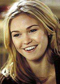 Julia Stiles