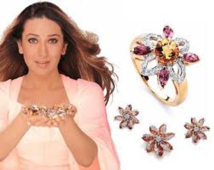 images (32) - Karisma Kapoor