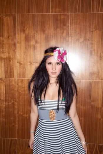 25a57h0 - dulce maria 3