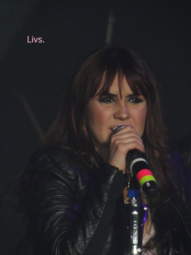 26EOTBH008 - dulce maria 3