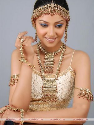 34775836_VMEBLYEEG - bijuterii indiene