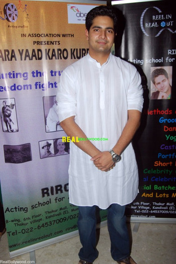 normal_Karan_Mehra_Tv_Star[1]