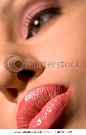 stock-photo-part-of-young-woman-face-with-make-up-14016562 - Buze1