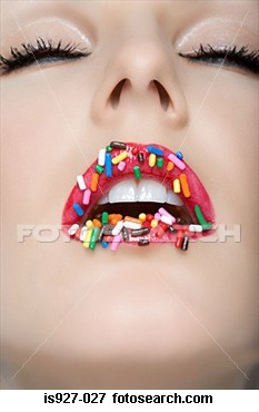 woman-candies-lips_~IS927-027 - Buze1