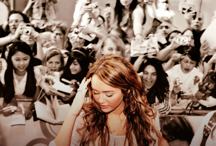 Miley Cyrus (39) - x - Miley Cyrus oo1