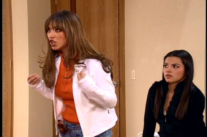 PDVD_153 - 00 Mia Colucci si Lupita Fernandez
