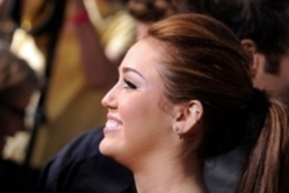 hei emily copii sunt afara