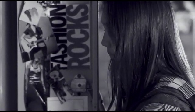 bscap0255 - Hannah Montana Ordinary Girl Video