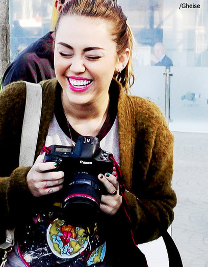 Miley For You (7)