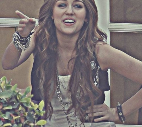 Miley For You (20) - Can You help me