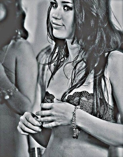 Miley For You (24) - Can You help me