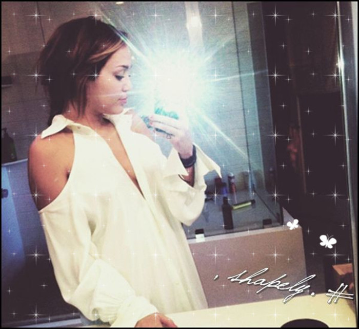 Miley For You (26) - Can You help me