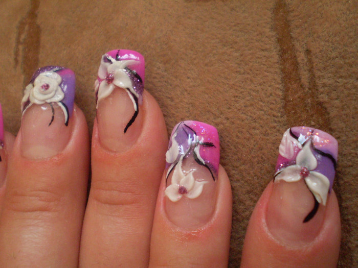 P6011005 - Unghii false facute de mine