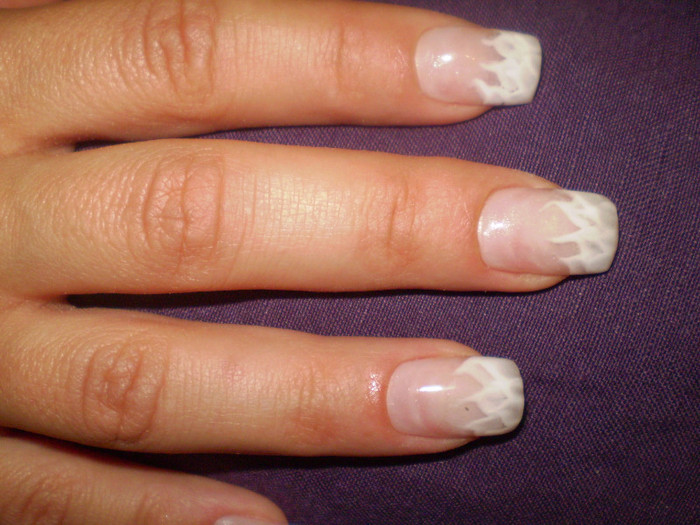 P6051033 - Unghii false facute de mine