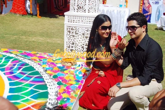 HINA27 - HINA KHAN AND KARAN MEHRA-AKSHARA AND NAITIK