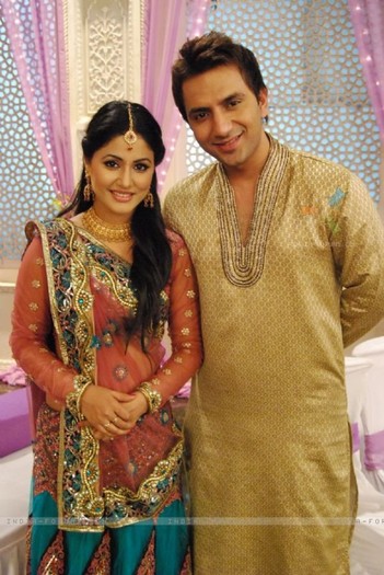 266867_241800169183269_121899731173314_984583_3317976_o