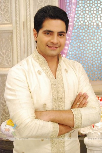 272068_241800319183254_121899731173314_984590_5975560_o