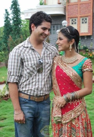 28265_134155249947762_121899731173314_289365_4735074_n - HINA KHAN AND KARAN MEHRA-AKSHARA AND NAITIK