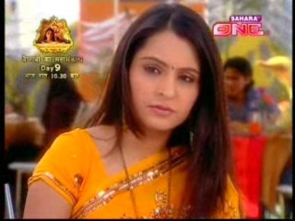 15836_208059136123_202287436123_4183444_4281903_n - kakul-anesha kapoor