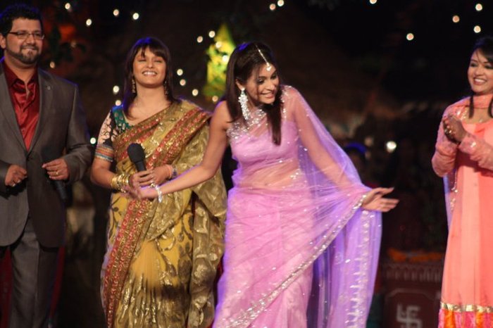 185937_10150151974343949_507538948_8254296_7971575_n - kakul-anesha kapoor