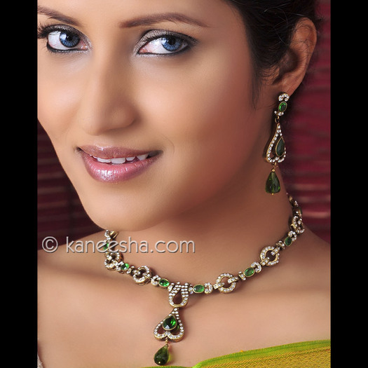 GJW904096_extra_large