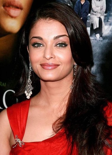 Aishwarya_Rai_1242890269_0