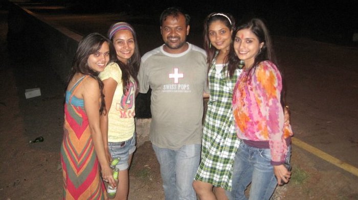 164645_10150106834318949_507538948_7558709_4106896_n - kakul-anesha kapoor