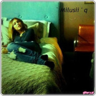  - 0 m-am saturat de oamenii acestia