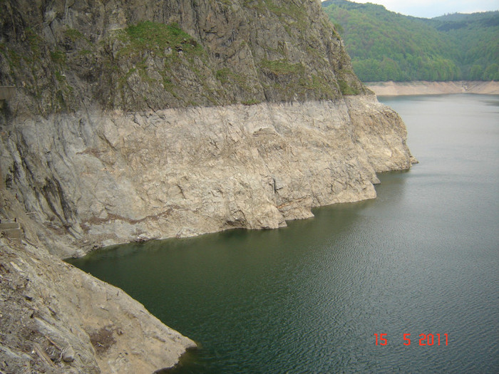 DSC00116 - Dans Pitesti si excursiea de la lacul Vidraru 2011