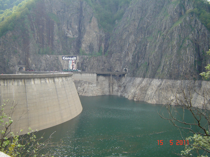 DSC00139 - Dans Pitesti si excursiea de la lacul Vidraru 2011