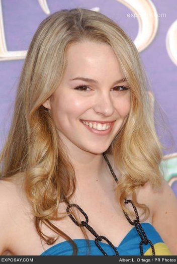 Bridgit Mendler - Alegeti diva preferata