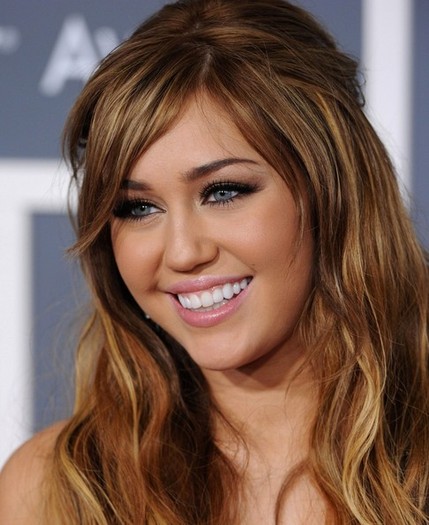 Miley Cyrus (54) - x - Miley Cyrus oo1