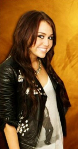 Miley Cyrus (142) - x - Miley Cyrus oo1