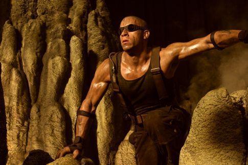 the-chronicles-of-riddick-555387l-imagine - Riddick