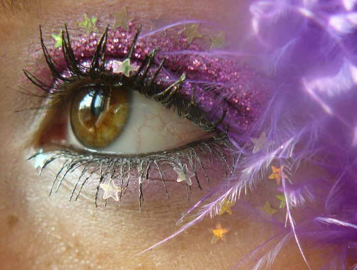 Glitter_pink_eye_2_by_do0dz_stock