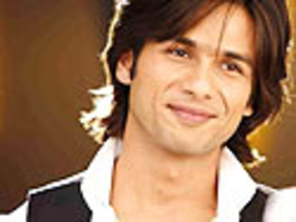 shahid-kapoor-wallpaper-44-s - Shahid Kapoor