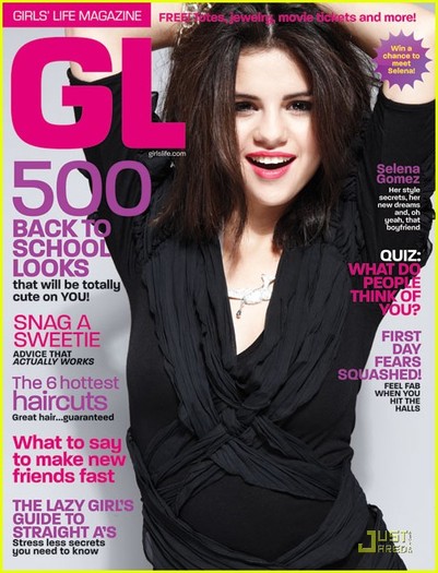 selena-gomez-sept-girls-life-01