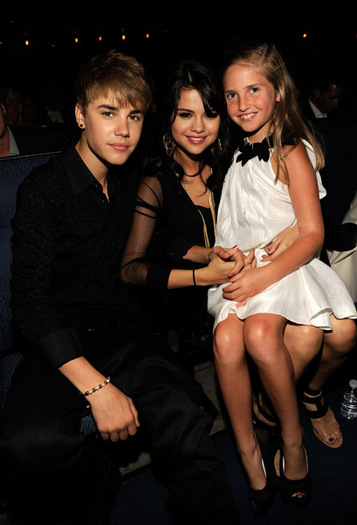 ♥.♥ - SeLeNa Si JuStIn