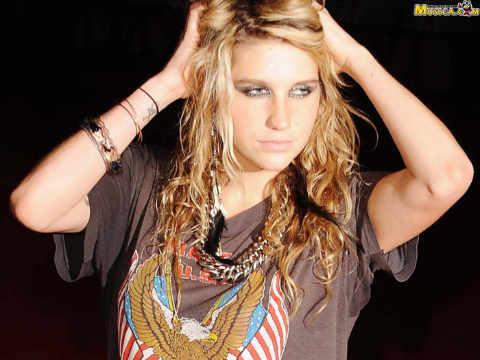 kesha-kesha-11194898-1024-768