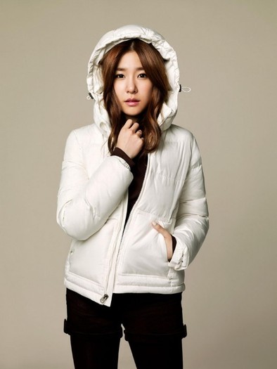Tiffany Hwang Mi Young, member of Girls Generation (97) - Tiffany