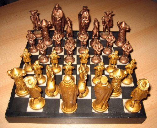 Sah cu blat de marmura si piese superbe metalice2