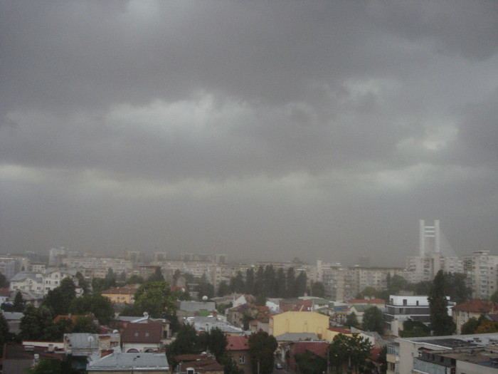 DE 10 MIN.ESTE FURTUNA IN BUCURESTI - FURTUNA IN BUCURESTI