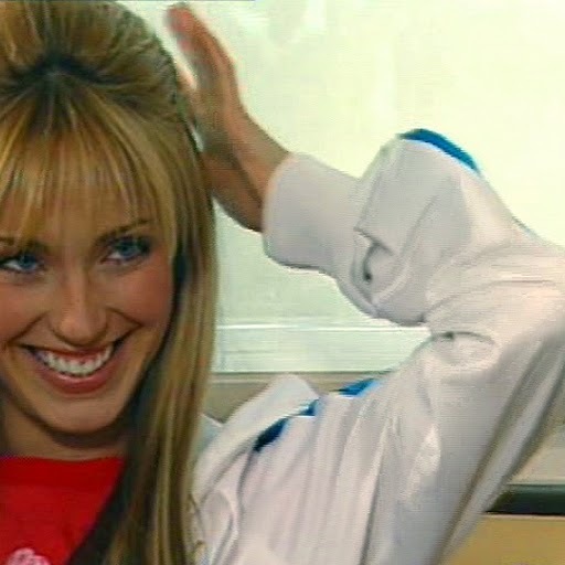 f_anahirocks0m_bfc93e2