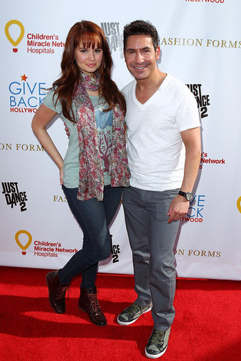 Debby Ryan Give Back Hollywood Foundation kzlXBBXd5C4l