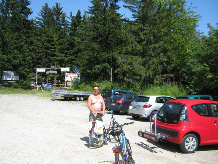 am ajuns inapoi la masina