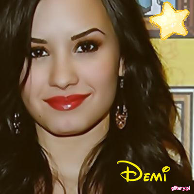 25777963_MFQGTWXTT - glitery demi lovato