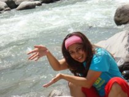 23285900_CMCENFYST - malin kapoor