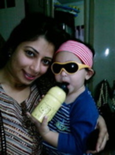 23285907_DBHLVRNJL - malin kapoor